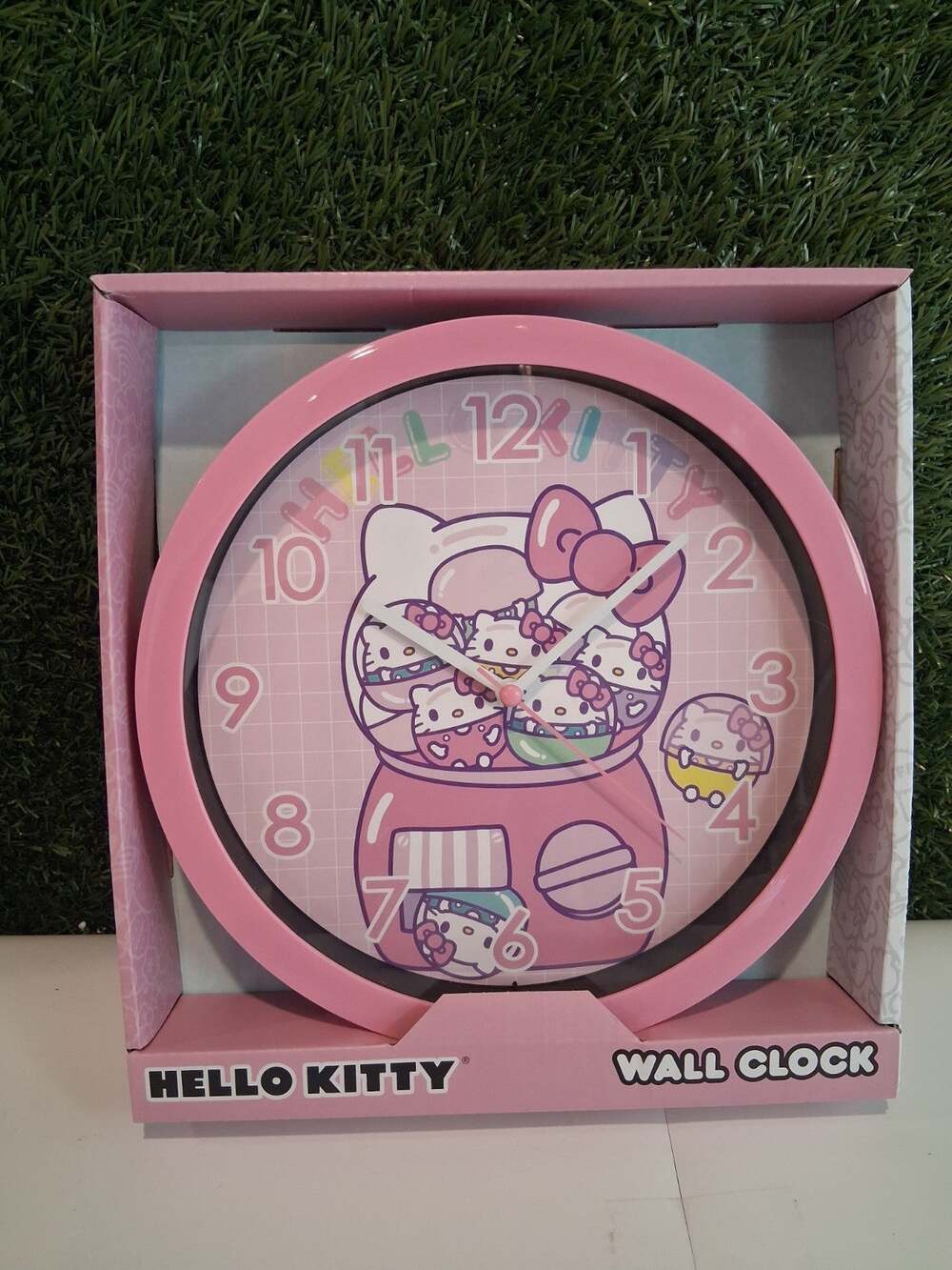 Hello Kitty Sanrio Pink Analog Wall Clock Gumball Machine Quartz New In Box
